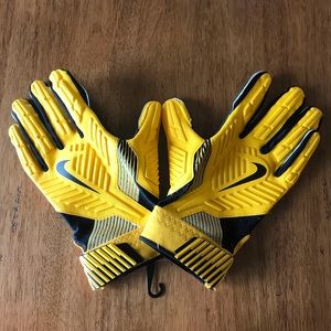Nike D-Tack 5.0 Lineman Gloves Size 4XL